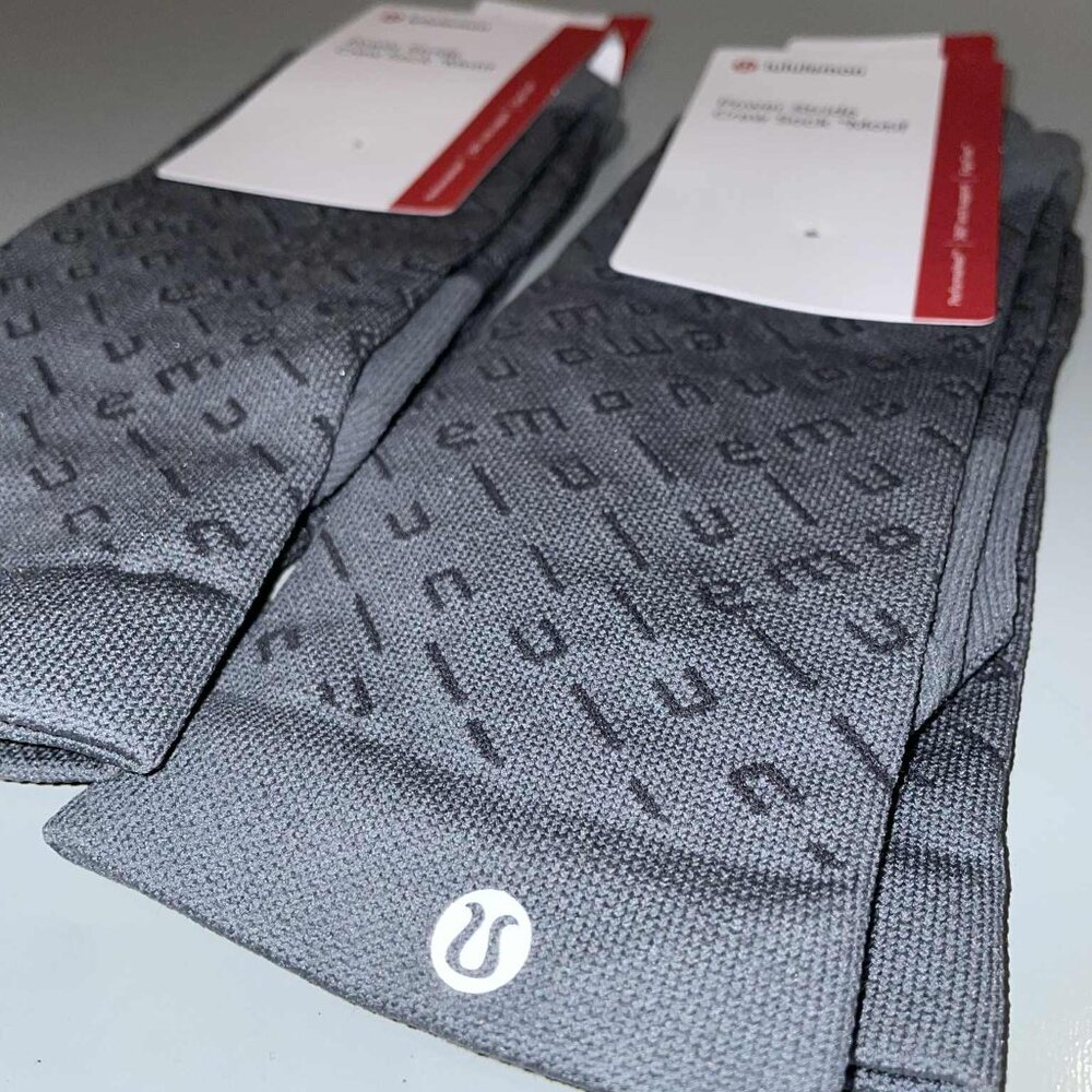 LOT OF 2 Pair - Lululemon Power Stride Crew Sock *Motif - NWT - Size Women's L